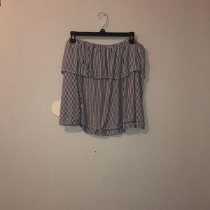 Off the sleeve crop top